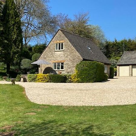 Far Hill Cottage Wyck Rissington المظهر الخارجي الصورة