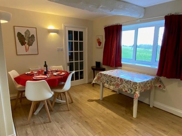Far Hill Cottage Wyck Rissington المظهر الخارجي الصورة